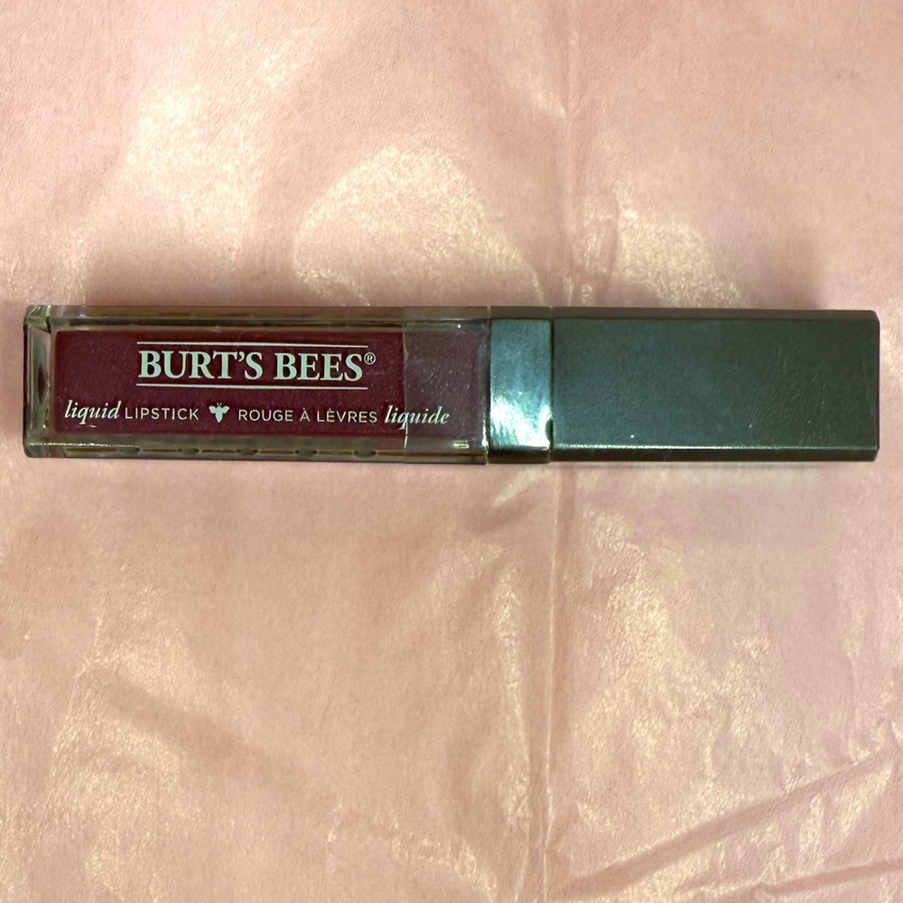 New in Package Burt's Bees Liquid Lipstick in Mauve Colour “Lavender Lake”